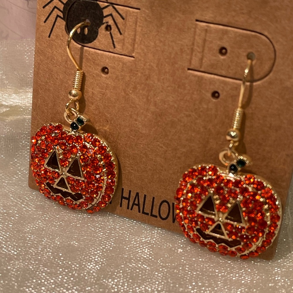 ✨✨🎃Halloween Pumpkin earring 🎃✨✨